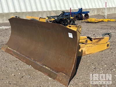 Cat D6 156 in Dozer Blade - Fits Cat D6