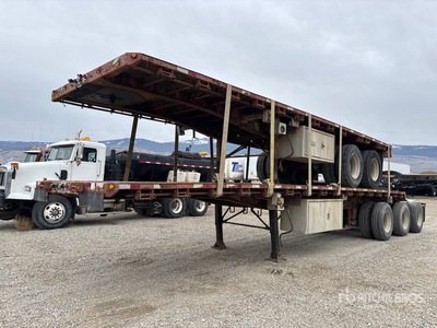 2007 Lode King B Train 32 ft Tri/A Super B-Train Lead フラットベッドトレーラー