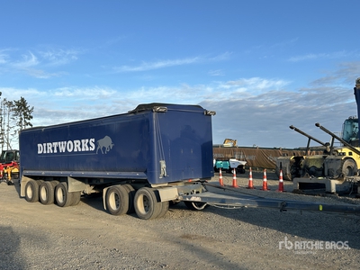 2014 Transport Trailers 5A 5/Axle Dog Drawbar Aluminum Remorque à benne basculante arrière