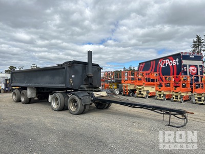 1996 Steelbro 6.8 m Quad Dog End Dump Trailer