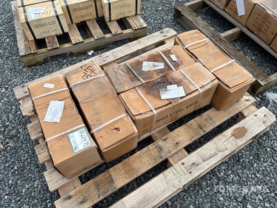 Quantity of (5) 2026 AGT STEEL44LB 44 lb Cast Steel Anvil Varios, herramientas manuales (Unused)