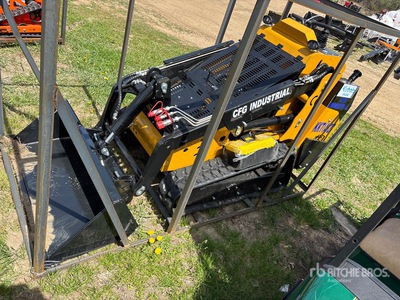 2026 CFG KKTA27 Mini Oruga cargadora compacta (Unused)