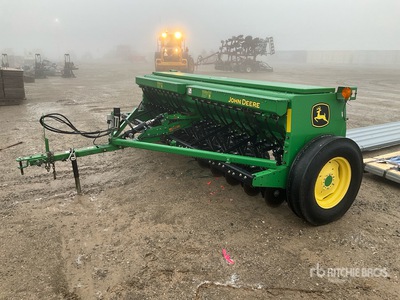 2014 John Deere BD1113 13 ft Pin Hitch Seed Drill