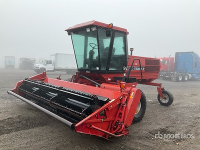 1997 Case IH 8830 14 ft Swather Andanatore