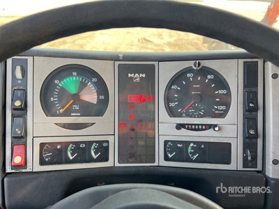 1994 MAN 26.463FNLC 6x2 Polybenne Grue Camion-benne avec grue (Inoperable)