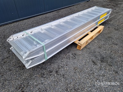 Quantity of (2) 2026 C.L.M 148.30L Aluminium Loading Ramps (Unused)