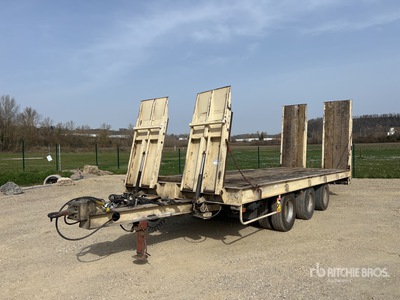 2005 ADOC R3C31AM 30000 kg Tri/A Remorque Porte-Engin 3 Essieux Lowboy Trailer