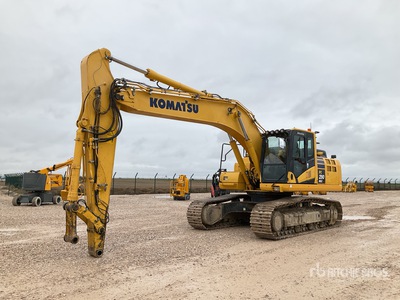2018 Komatsu PC290NLC-11 Tracked Excavator