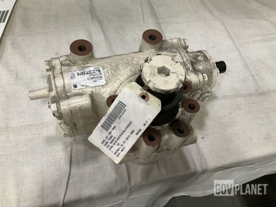 (4) Oshkosh M100PU J1 Steering Gears