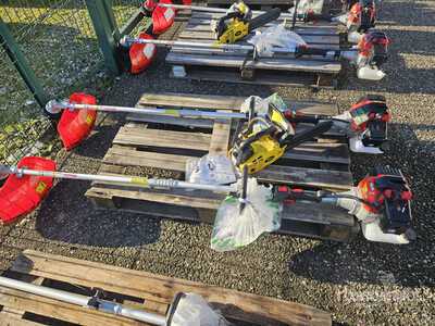 Qty of Chainsaw and Brush Cutters ورش و مخازن متنوعة