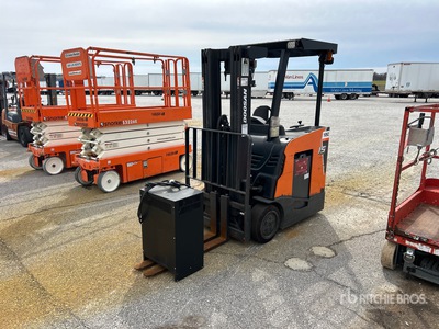 2021 Doosan B15SU-9 2800 lb Reach Truck