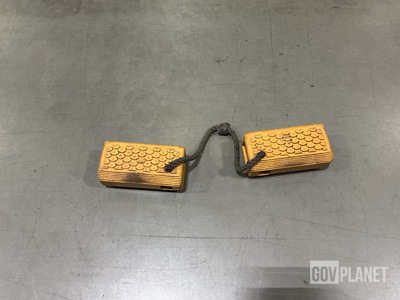 (18) Wheel-Track Chocks