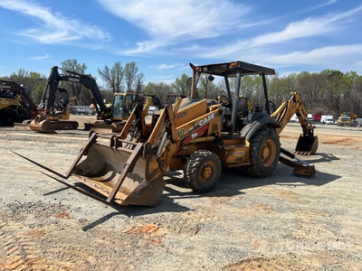 2004 Case 580M Series 2 4x4 لودر خلفي
