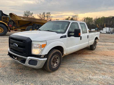 2016 Ford F-250 4x2 Crew Cab Pickup