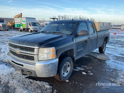 2008 Chevrolet Silverado 2500 4x2 Extended Cab Pickup