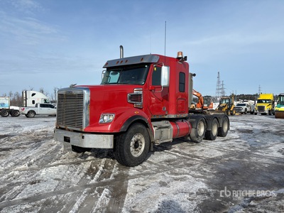 2011 Freightliner Coronado 8x4 Ciągnik siodłowy z kabiną sypialną Tri/A
