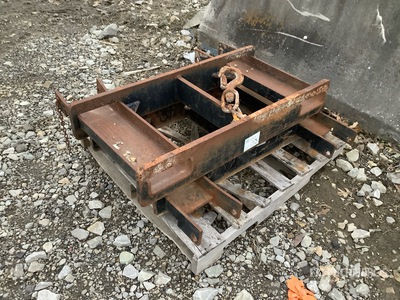 Quantity of (2) Lastenhaken für Teleskoplader