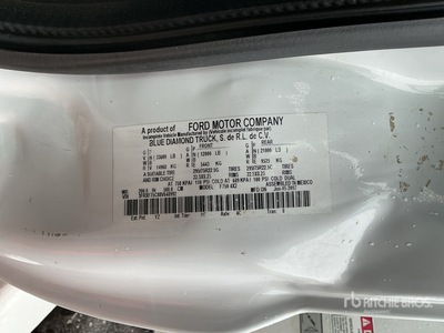 2006 Versalift 40 ft on 2008 Ford F-750 XL 4x2 Forestry Chipper Body Bucket Truck