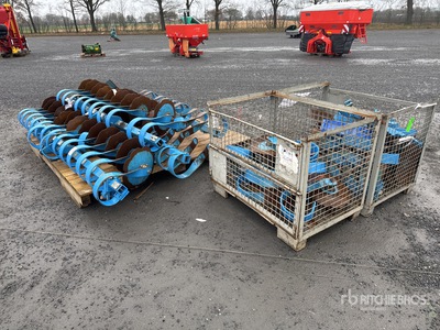 Quantity of (3) Concave Discs Varios