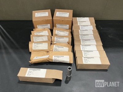 (18) Hamilton Sundstrand 706384 Shouldered Shafts