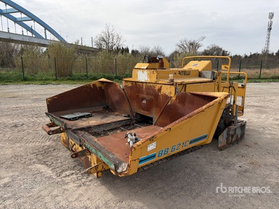 2007 Cat BB621C Finisseur راصف الأسفلت (Inoperable)