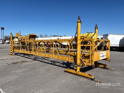 2013 International 4800 Hydraulic Concrete Finish Machine
