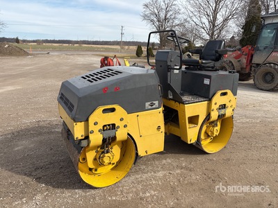 2000 Bomag BW100AD-3 Walec dwubębnowy