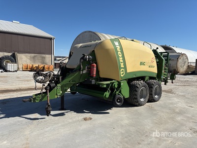 Krone Big مكبس مربع