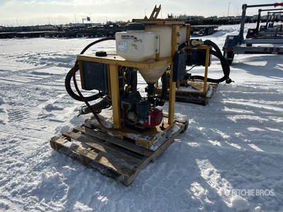 Quantity of (2) 2013 Vermeer MX125 ドリル/油田 その他用