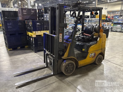 2023 Cat 2C5000 4750 lb Cushion Tire Heftruck