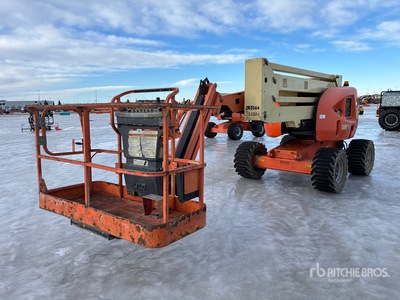 2012 JLG 450AJ Series II 4WD Diesel Articulating Boom Lift