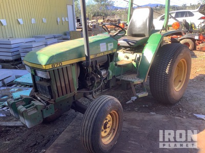 John Deere 870 2WD Utility Tractor (Inoperable)