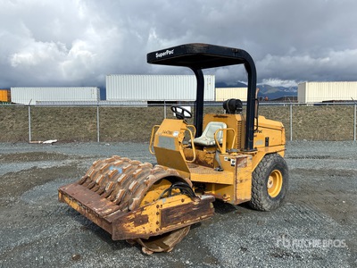 Super Pac 540 Smooth Drum Compactor