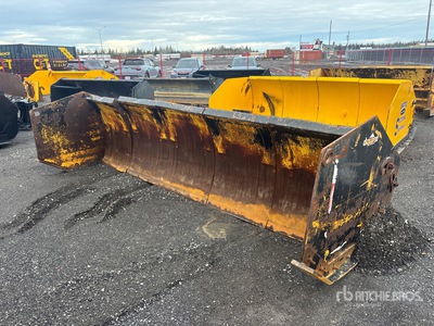 Cat 13 ft 7 in 1 Way Snow Pusher