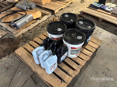 Quantity of Assorted Gear Oils Varios, tienda, almacen, consumidor