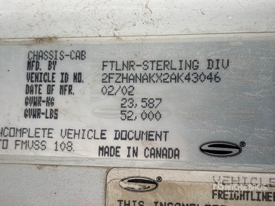 2002 Sterling M8500 Acterra 6x4 Kastenwägen