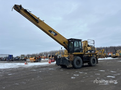 2016 Cat M325D LMH رافعة مواد بعجلات