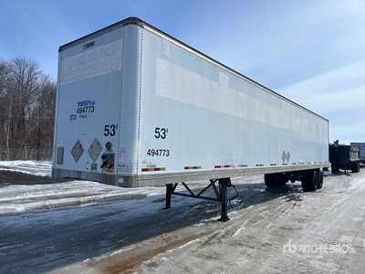 1998 Manac 53 ft x 102 in T/A Gesloten aanhangwagen