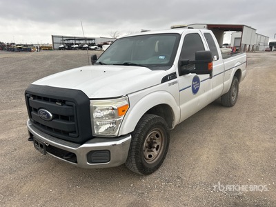 2016 Ford F-250 XL 4x2 Extended Cab Pickup