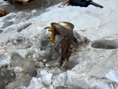 John Deere 16 in Digging Łyżka