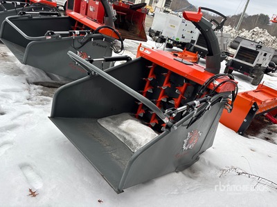 Strawmaster SMMI-4 Skid Steer Bale Shredder/Spreader Divers - Accessoires agricoles