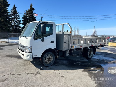 2015 Hino 195 4x2 Camión Caja Abierta