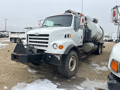 2001 Sterling LT7500 6x4 Camion excavateur par aspiration (Inoperable)