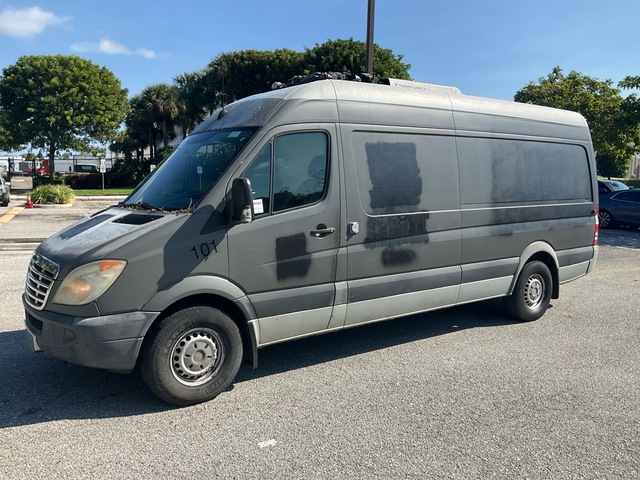 2013 Freightliner Sprinter 2500 Refrigerated Cargo Van 2013 Freightliner Sprinter 2500 Refrigerated Cargo Van
