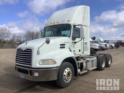 2015 Mack CH600 6x4 Cabeza Tractora Cabina Corta