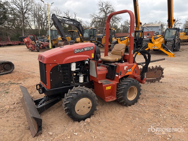 2023 Ditch Witch RT45 4x4 Trencher