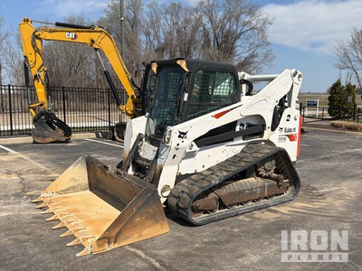 2021 Bobcat T870 Compact Track Loader
