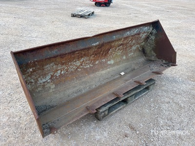 Bobcat 2350 mm Godet Godet