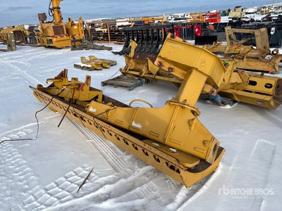 WBM 144 in Motor Grader Snow Wing - Fits Cat 140H