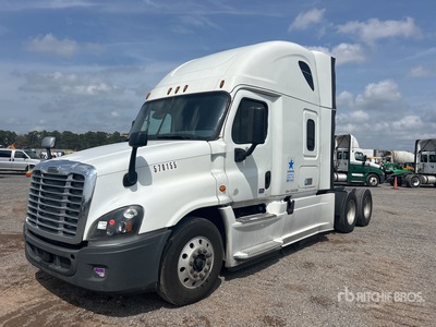 2016 Freightliner Cascadia 125 6x4 T/A Sleeper Truck Tractor